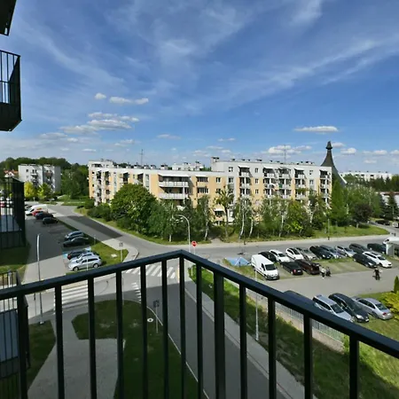Break With Balcony Wspolna Kuchnia I Lazienka * Rzeszów
